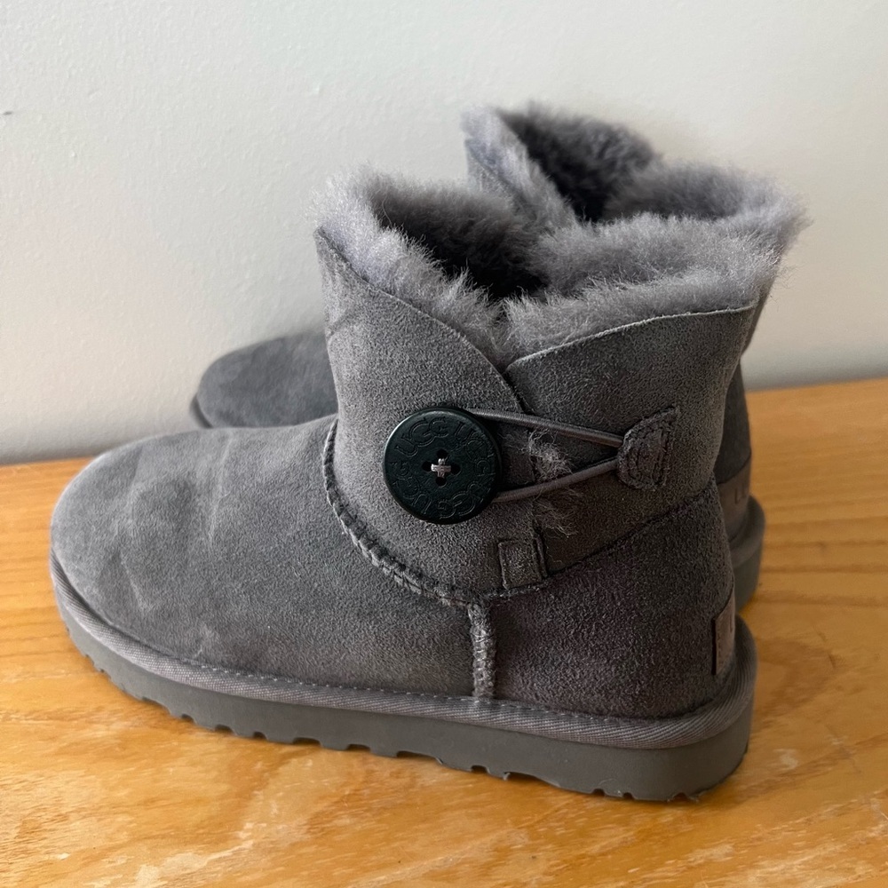 {UGG} Mini Bailey Button ll Grey Boots - Picture 2 of 8